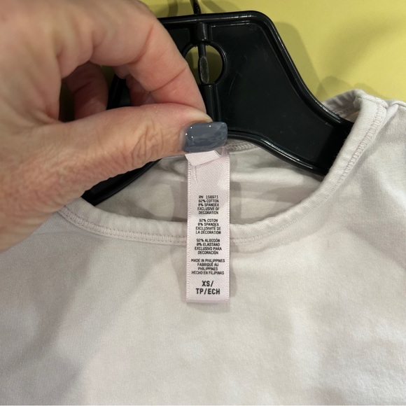 Skims Women’s New Vintage Cropped Long Sleeve in Baby Pink Size XS - Picture 5 of 6